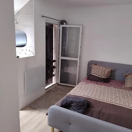 Le Calme Homestay Saint-Leu-la-Foret